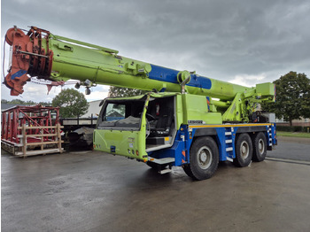 עגורן נייד LIEBHERR LTM 1050-3.1