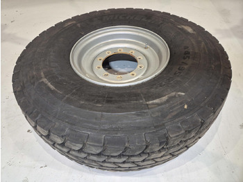 חבילת גלגלים וצמיגים LIEBHERR