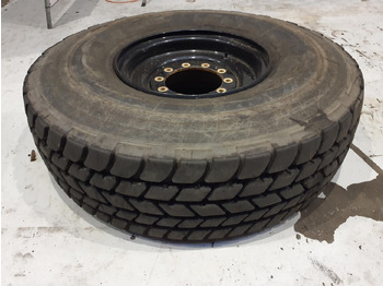 חבילת גלגלים וצמיגים LIEBHERR