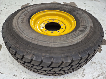 חבילת גלגלים וצמיגים LIEBHERR