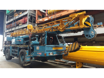 עגורן נייד TEREX