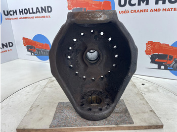 מפרק היגוי עבור עגורן Terex AC 155 steering knuckle 16 holes axle 3: תמונה 5