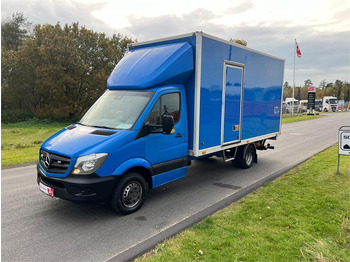 משאית תיבה MERCEDES-BENZ Sprinter 516
