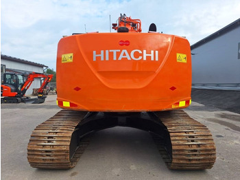 מחפר סורק Hitachi ZX225USLC-5 PYÖRITTÄJÄLLÄ: תמונה 3