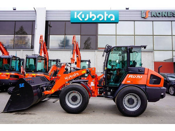 מעמיס גלגלים KUBOTA R070