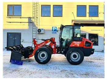 מעמיס גלגלים KUBOTA R090