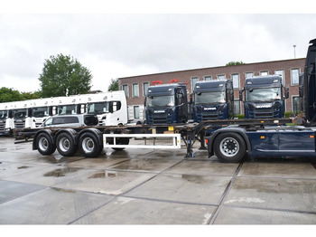 סמיטריילר מוביל מכולות/ החלפת גוף KRONE SDC