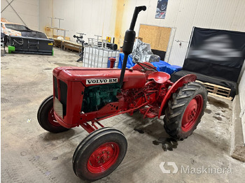 הַחכָּרָה  Veterantraktor Volvo BM 320 Veterantraktor Volvo BM 320: תמונה 3