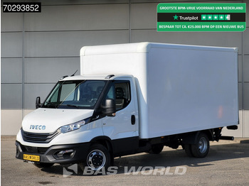 כלי רכב מסחרי עם תיבה IVECO Daily 35c16