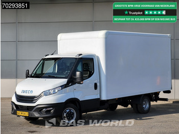 כלי רכב מסחרי עם תיבה IVECO Daily 35c16