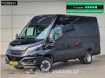 כלי רכב מסחרי עם לוח IVECO Daily 35c18