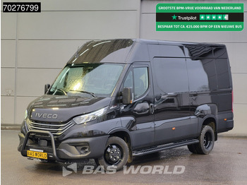 כלי רכב מסחרי עם לוח IVECO Daily 35c21
