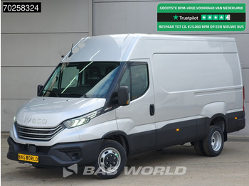 כלי רכב מסחרי עם לוח IVECO Daily 35c21