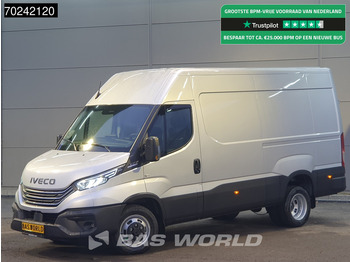 כלי רכב מסחרי עם לוח IVECO Daily 35c21