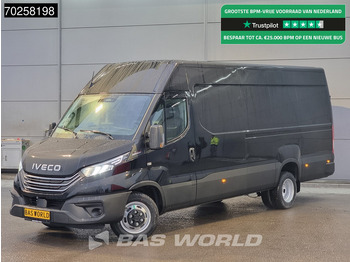 כלי רכב מסחרי עם לוח IVECO Daily 35c21