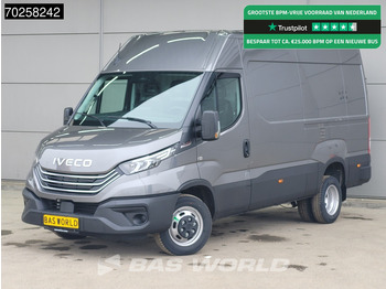 כלי רכב מסחרי עם לוח IVECO Daily 35c21