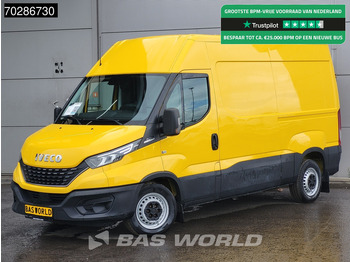 כלי רכב מסחרי עם לוח IVECO Daily 35s14