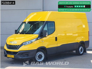 כלי רכב מסחרי עם לוח IVECO Daily 35s14