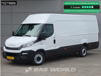 כלי רכב מסחרי עם לוח IVECO Daily 35s16