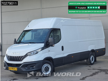 כלי רכב מסחרי עם לוח IVECO Daily 35s16