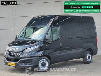 כלי רכב מסחרי עם לוח IVECO Daily 35s16