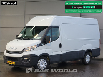 כלי רכב מסחרי עם לוח IVECO Daily 35s18