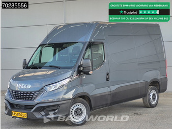 כלי רכב מסחרי עם לוח IVECO Daily 35s18