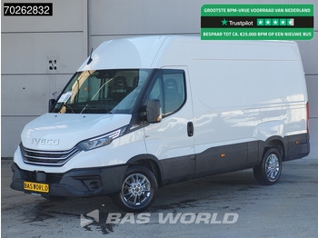 כלי רכב מסחרי עם לוח IVECO Daily 35s21