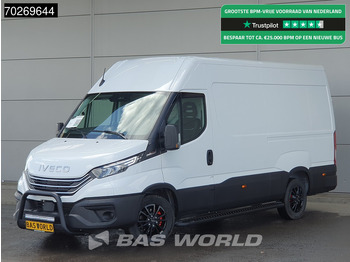 כלי רכב מסחרי עם לוח IVECO Daily 35s21