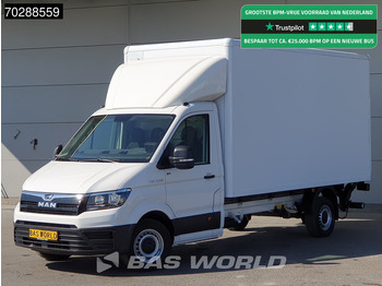 כלי רכב מסחרי עם תיבה MAN TGE 3.140
