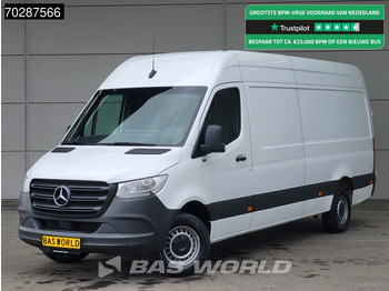 כלי רכב מסחרי עם לוח MERCEDES-BENZ Sprinter 317