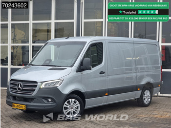 כלי רכב מסחרי עם לוח MERCEDES-BENZ Sprinter 319