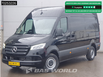 כלי רכב מסחרי עם לוח MERCEDES-BENZ Sprinter 319