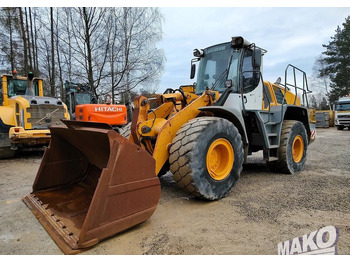 מעמיס גלגלים LIEBHERR L 550