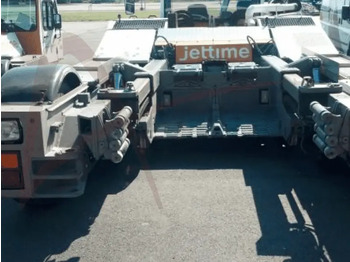 טרקטור דחיפה לאחור GOLDHOFER