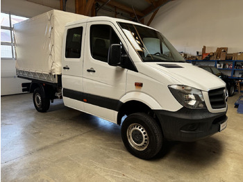 כלי רכב מסחרי עם וילונות צד MERCEDES-BENZ Sprinter 316