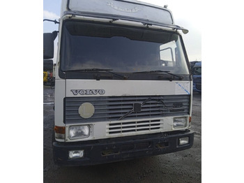 יחידת טרקטור VOLVO FL10