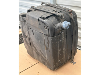 מכל AdBlue DAF ADBLUE FLUID TANK 90L XF 106 480: תמונה 3