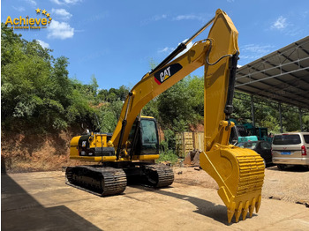 מחפר סורק CATERPILLAR 320D