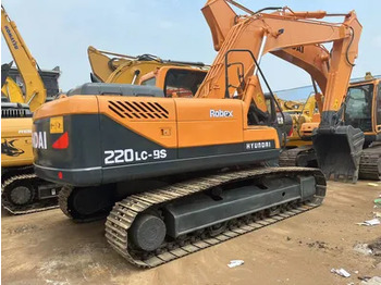 מחפר סורק HYUNDAI R215