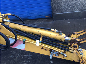 צילינדר הידרולי LIEBHERR