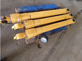 צילינדר הידרולי LIEBHERR