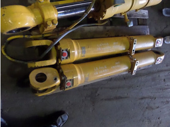 צילינדר הידרולי LIEBHERR