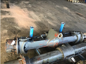 סרן וחלקים LIEBHERR