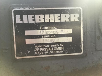 סרן וחלקים Liebherr Front Axle: תמונה 3