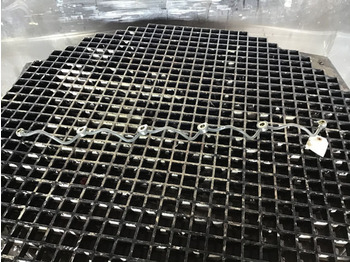 מערכת דלק LIEBHERR