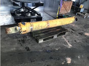 צילינדר הידרולי LIEBHERR