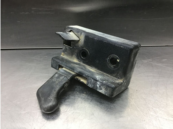 גוף וחלק חיצוני LIEBHERR