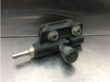 גוף וחלק חיצוני LIEBHERR