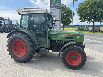 טרקטור חקלאי FENDT Farmer 200